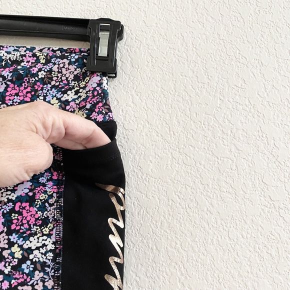 Victoria Secret Pink Black Floral Ultimate Leggings Workout Athleisure X Small - Picture 4 of 9